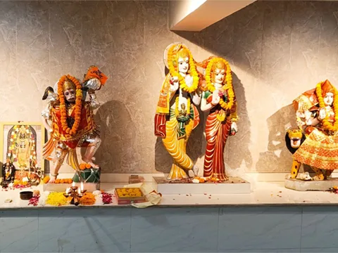 Lakshmi-Ganesh Puja at Shiv Parmarth Dham
