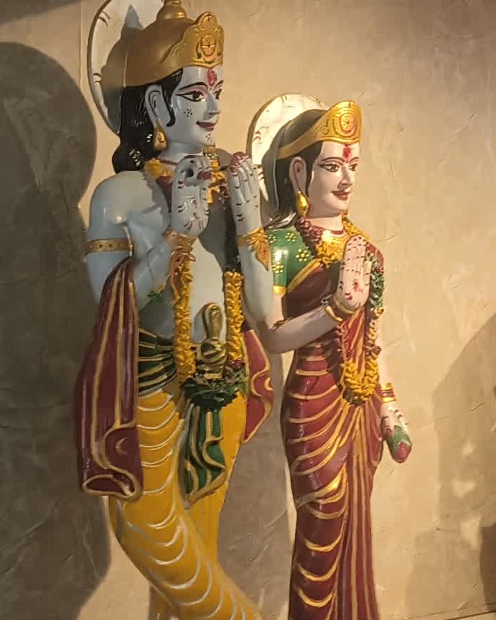 Shri Radha ji and Krishan ji at Shiv Parmarth Dham